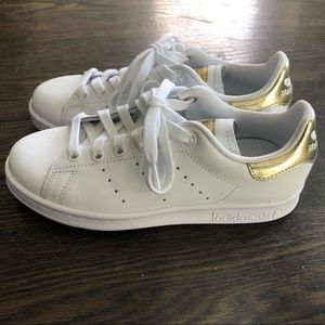 NWOT Adidas Originals Stan Smith sneakers
